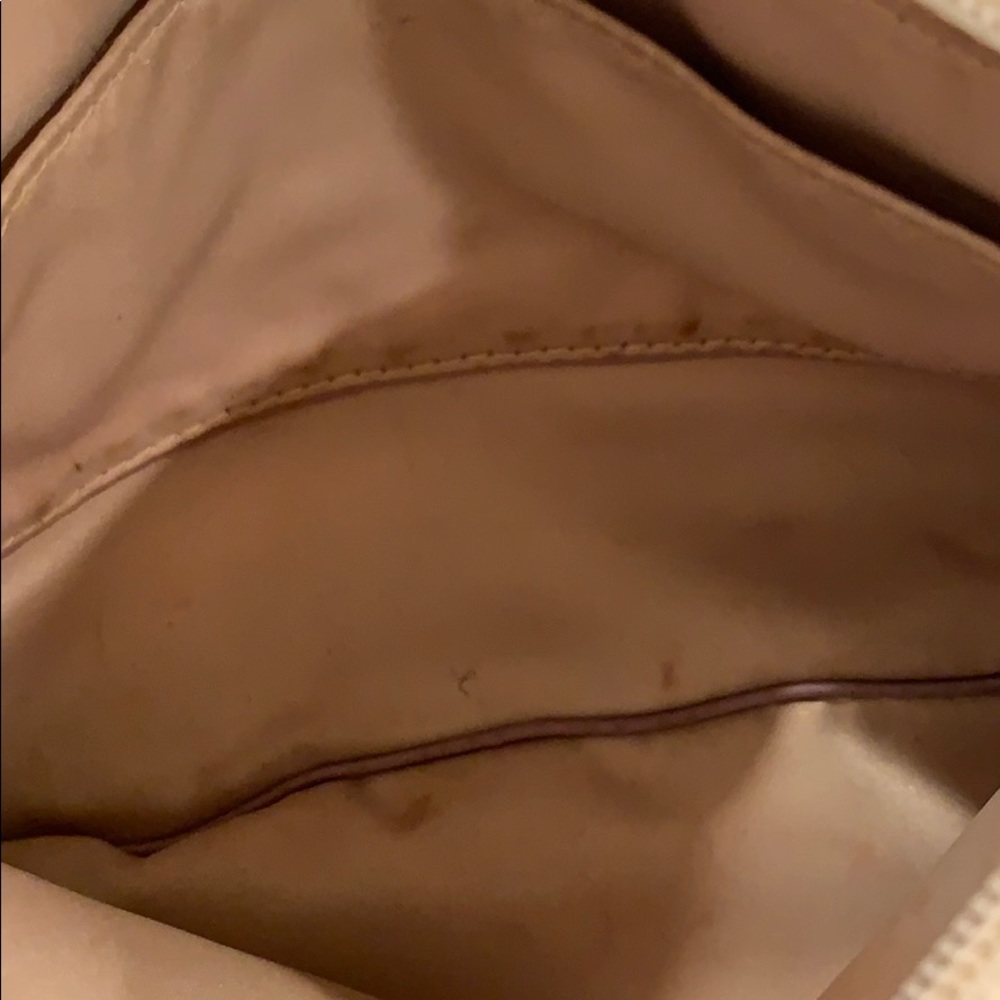 COACH off white wristlet with silver hardware - Picture 5 of 8